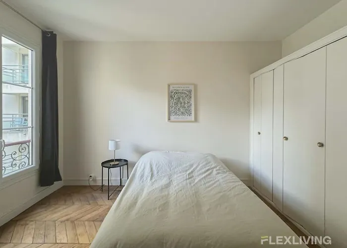 Flexliving - Whole Flat - Mesnil