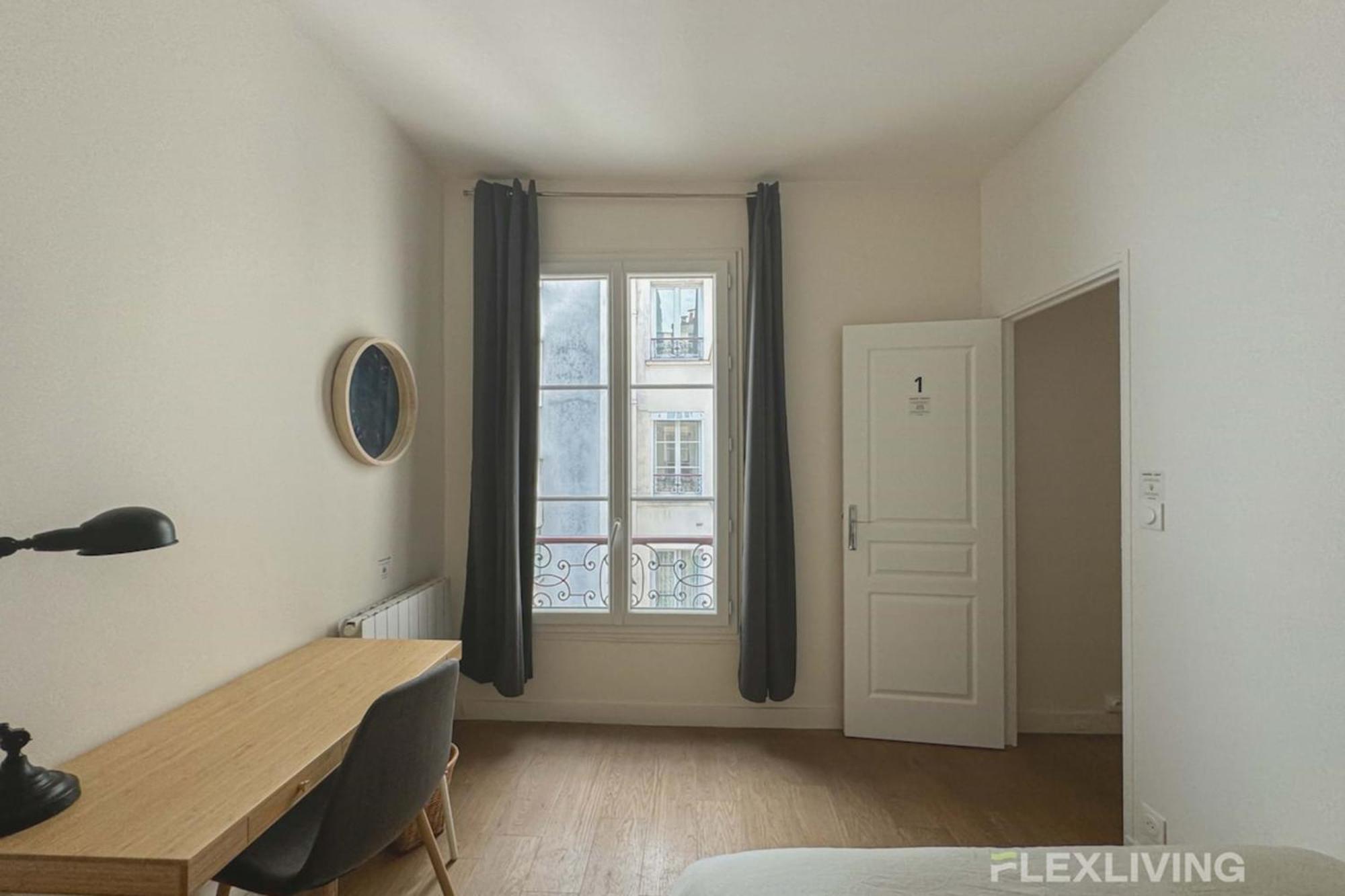 Flexliving - Whole Flat - Mesnil Appartement Parijs