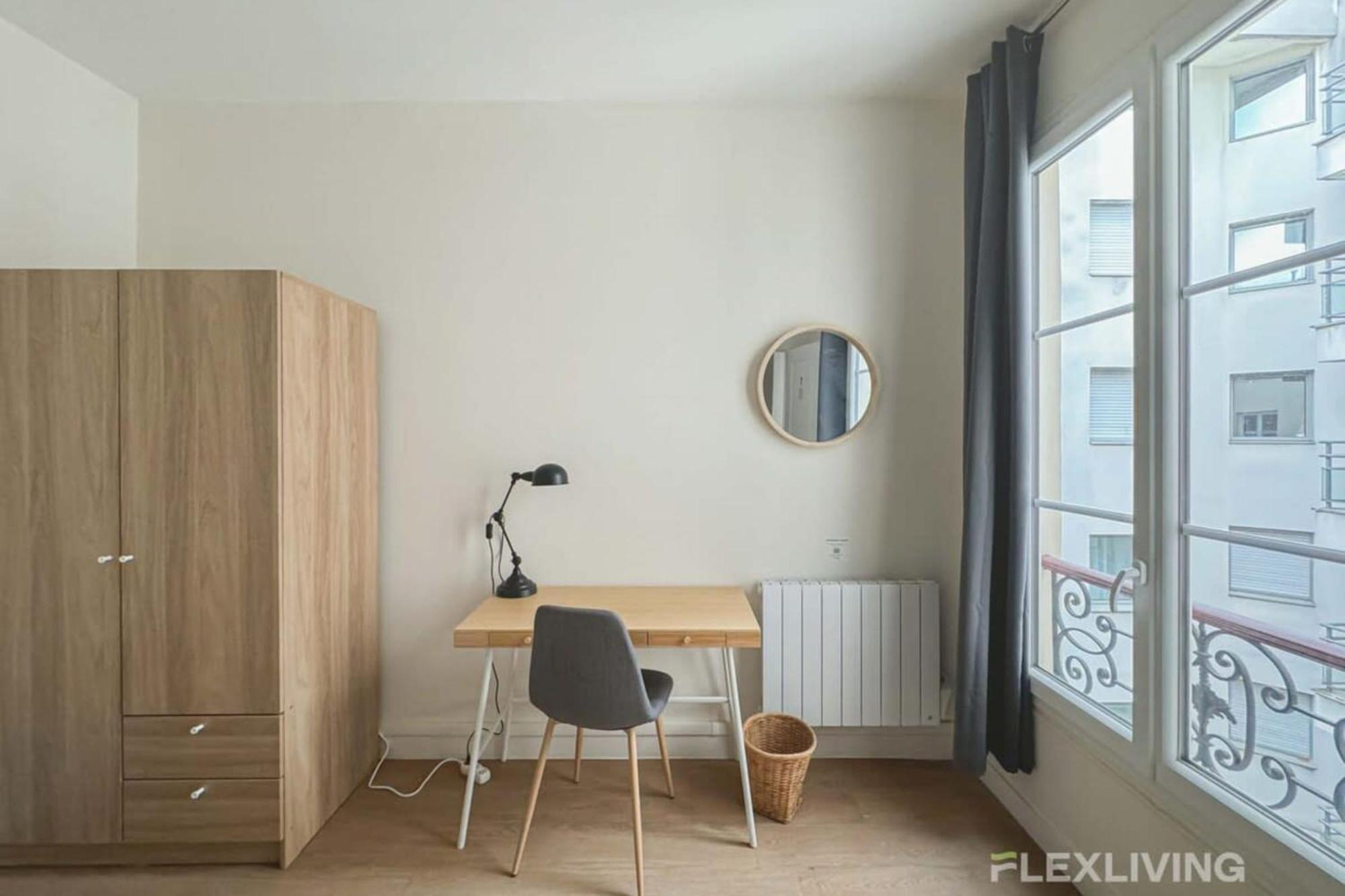 Flexliving - Whole Flat - Mesnil Parijs